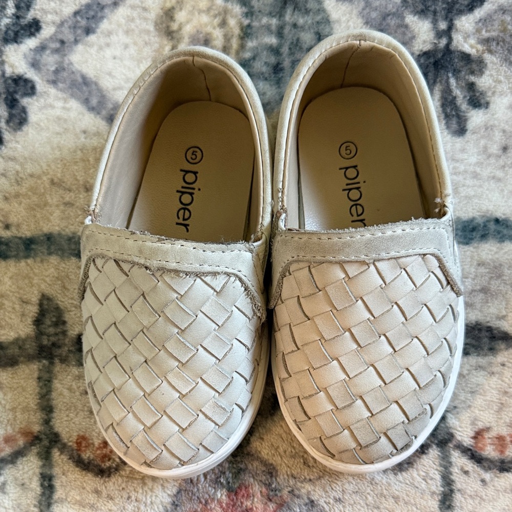 Piper Kids Beige Woven Slip-On Sneakers
